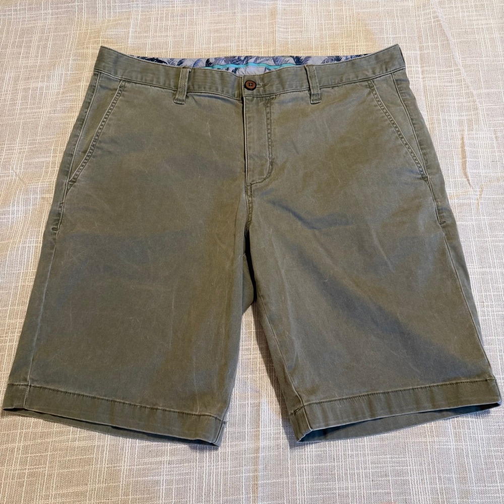 Tommy Bahama Boracay Chino Shorts Mens 34 Olive Green Cotton Tencel Stretch